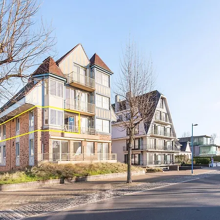Near Dunes And Sea * Coxyde